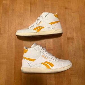 REEBOK - Hi-top Sneakers - White & Yellow — EUC - Size 8 - Genuine Leather